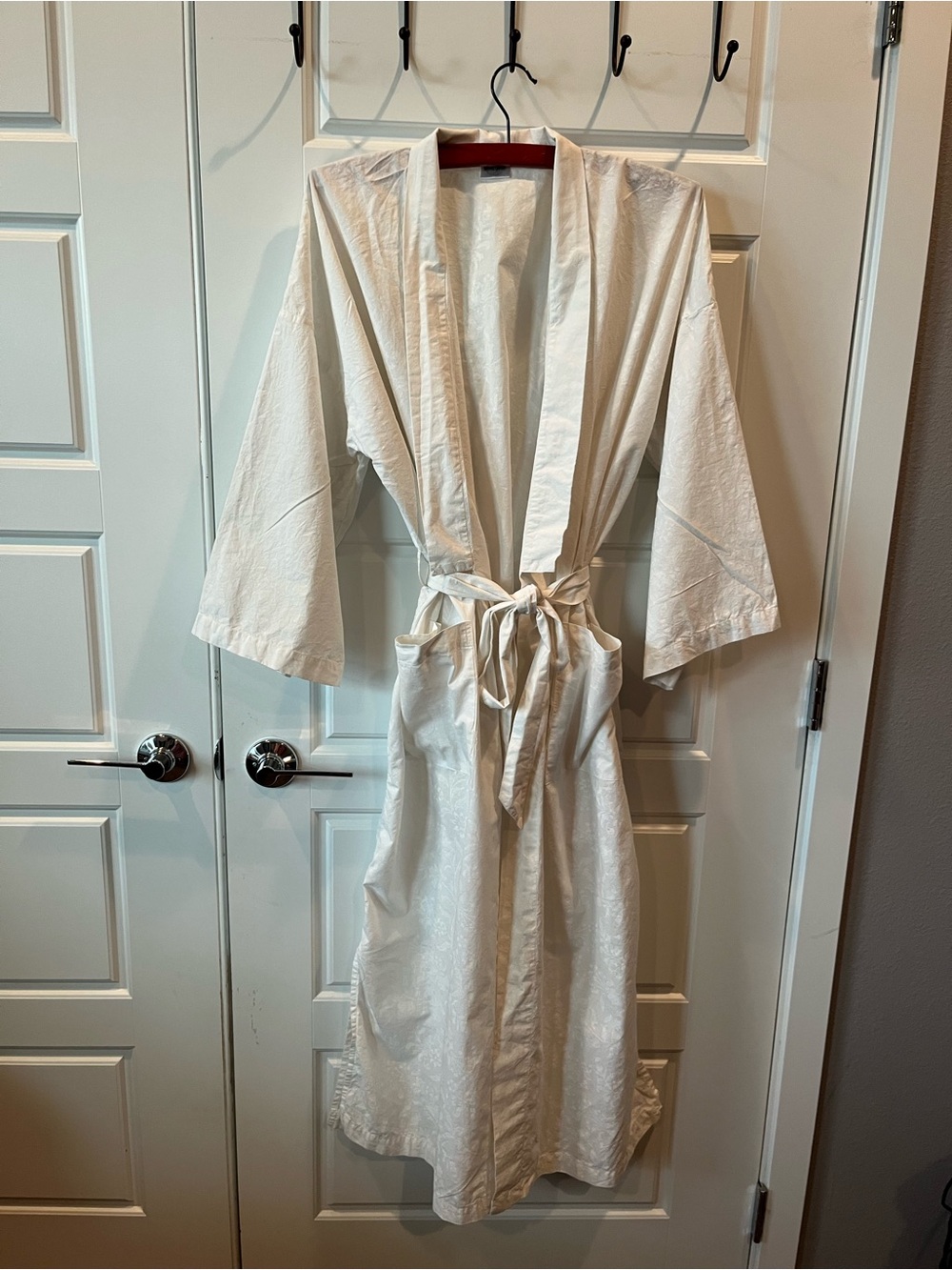 Natural Habitat White Cotton  Robe with Tie Belt
